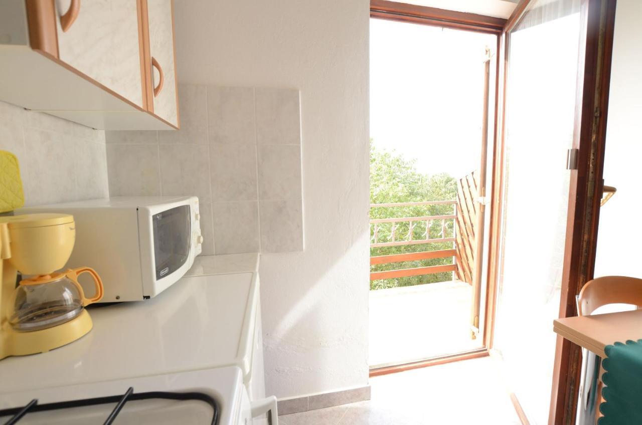 Apartments Josip Pavicini Екстер'єр фото