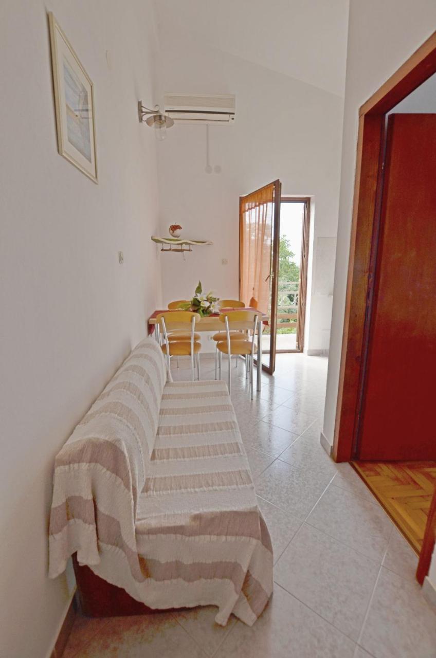 Apartments Josip Pavicini Екстер'єр фото